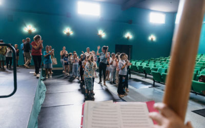 Bonnieux – Tutti à la salle de spectacle de la Fondation Blachère